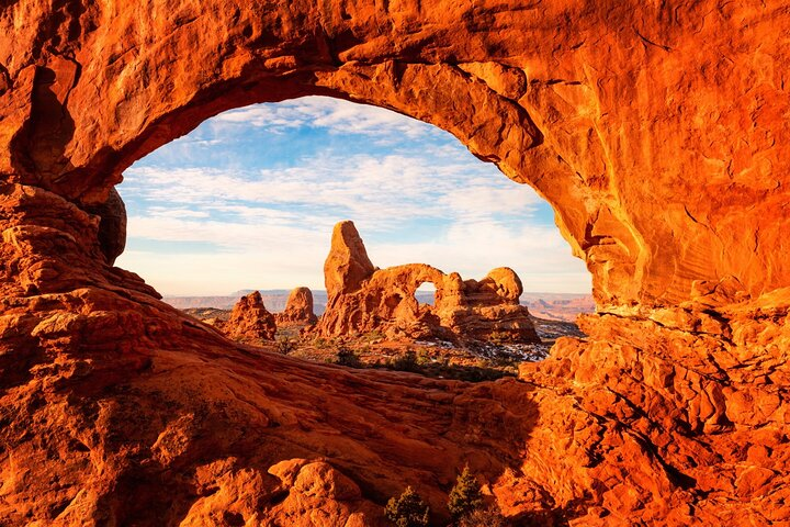 Arches and Canyonlands NP Self-Guided Driving Audio Bundle Tour - Photo 1 of 19